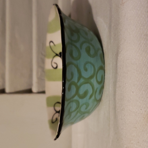 Whimsy Collection Bowls - Picture 6 of 10